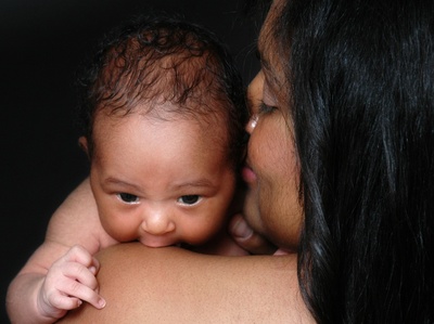 African-American Women Need to Breastfeed for Babiesâ€™ Health, Pediatrician and Study Says 
